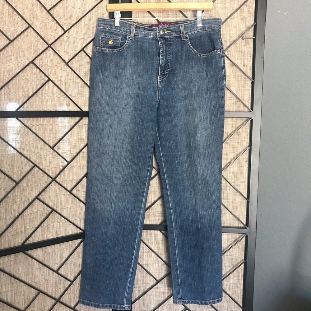 GLORIA VANDERBILD AMANDA -STRAIGHT LEG JEANS FOR WOMEN SIZE 12 SHORT